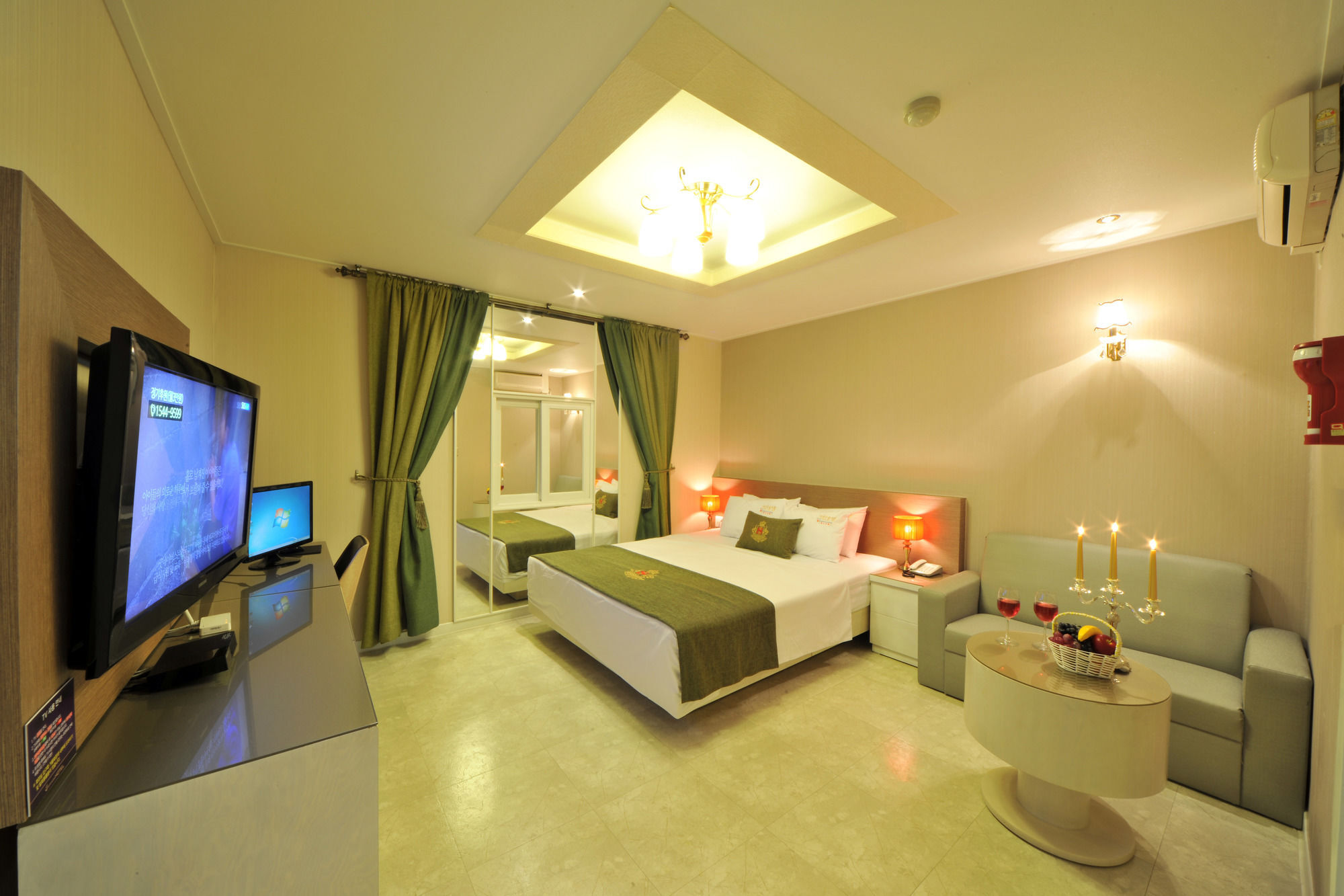 S Hotel Gwangju Metropolitan City Exteriör bild