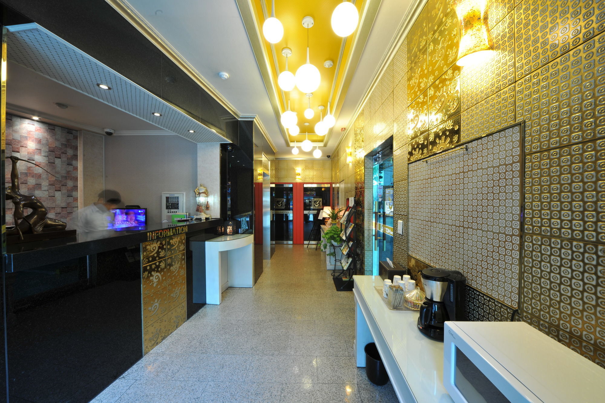 S Hotel Gwangju Metropolitan City Exteriör bild